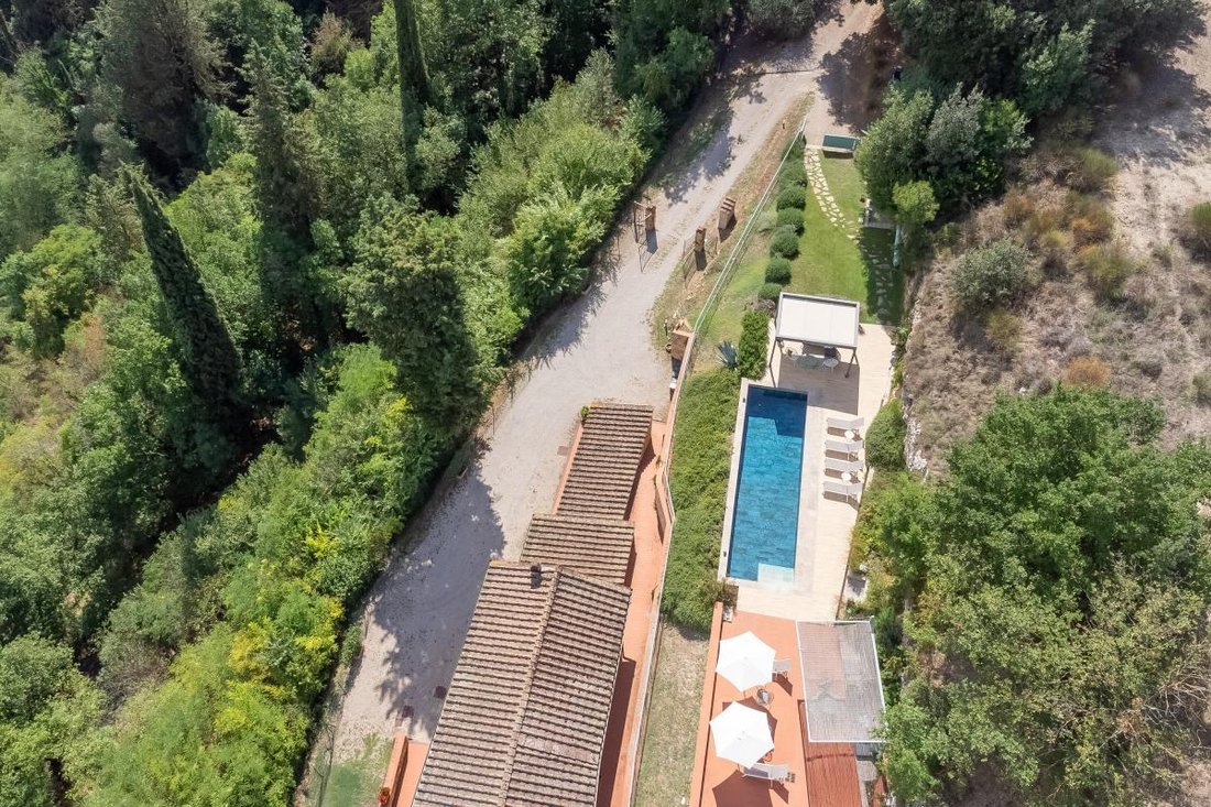 House in Poggibonsi, Tuscany, Italy 2 - 18968850