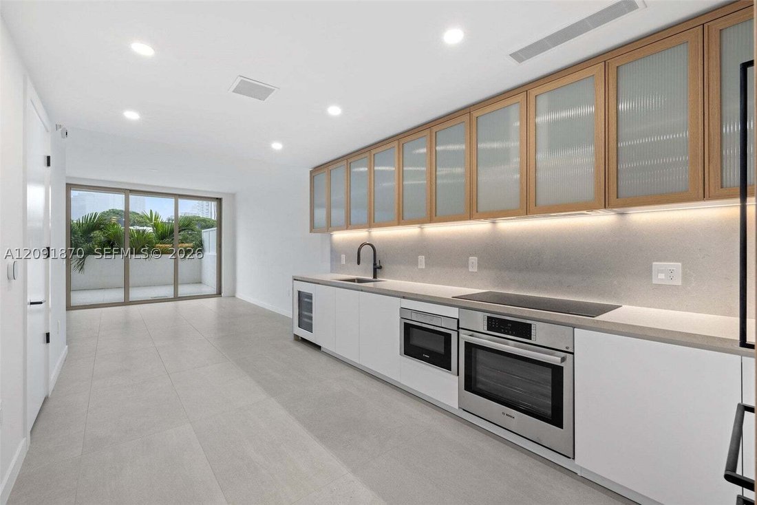Condo in Miami, Florida, United States 5 - 18973816