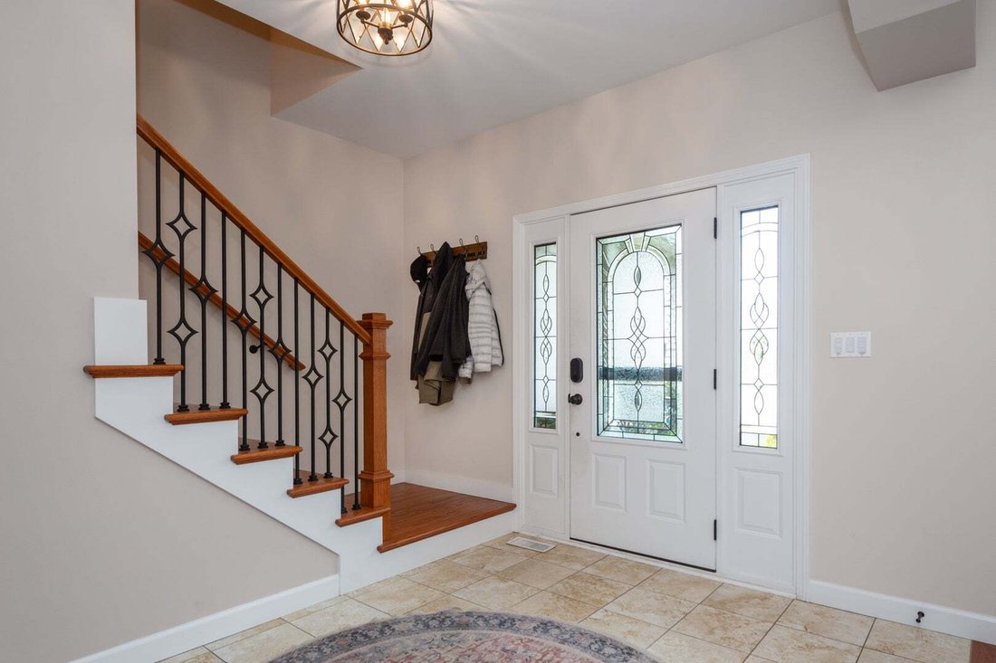 House in Antioch, Illinois, United States 5 - 18970272