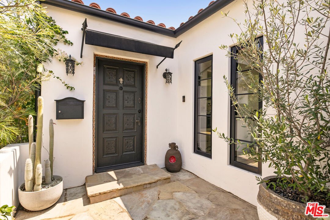House in Los Angeles, California, United States 3 - 18966014