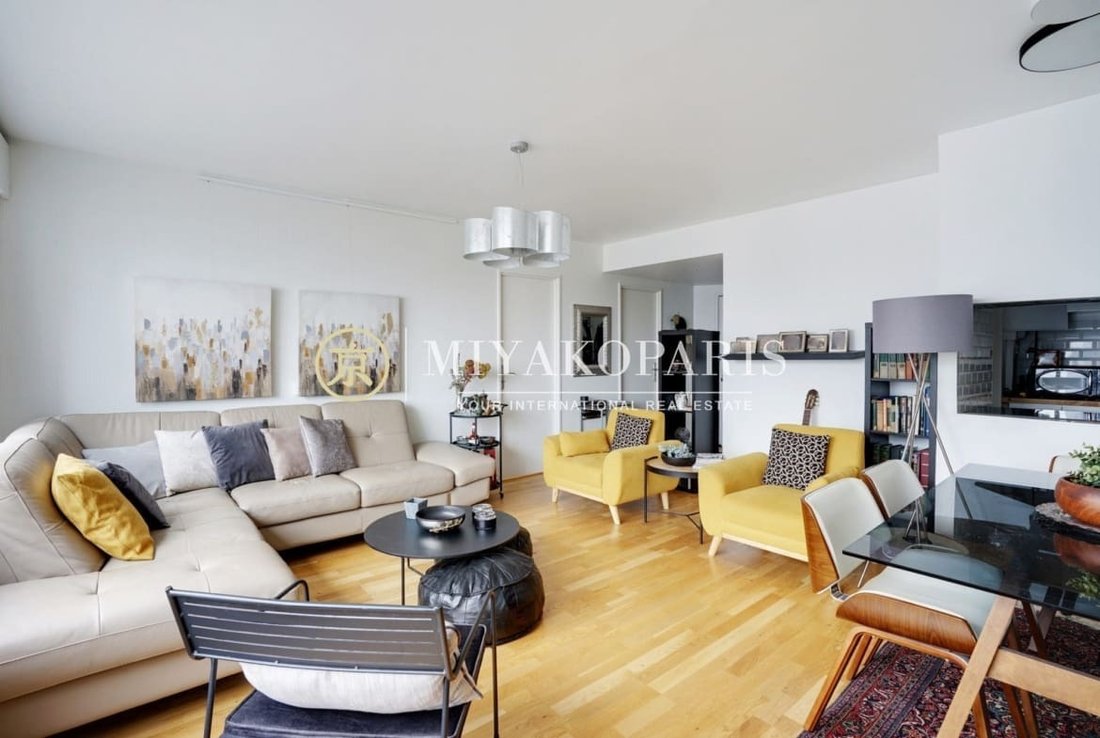 Apartment in Violet Commerce, Paris 15e Arrondissement, Paris 3 - 15959775