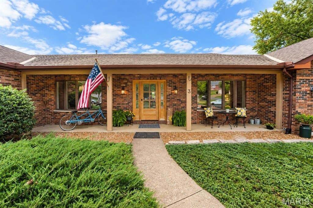 House in Lebanon, Illinois, United States 3 - 18973830