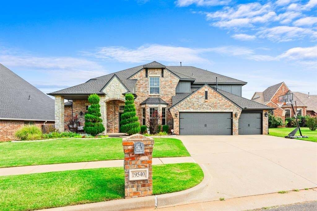 House in Edmond, Oklahoma, United States 1 - 18974599