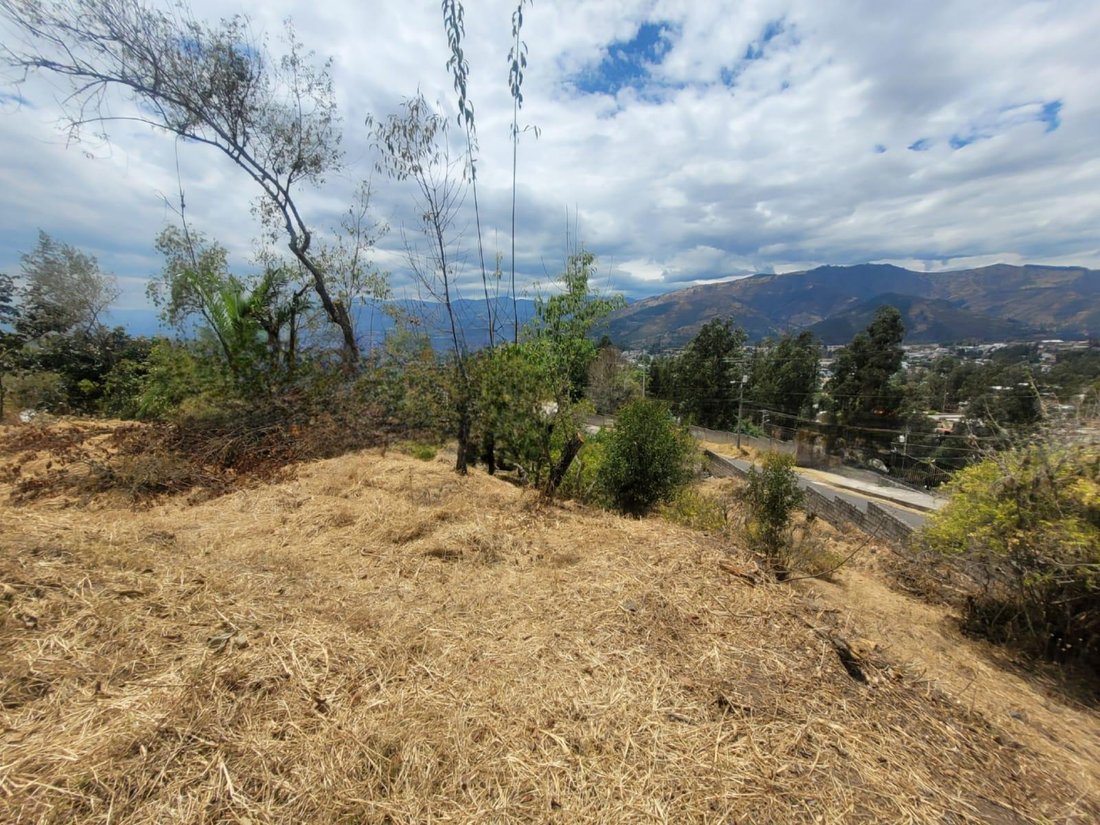 Land in Quito, Pichincha, Ecuador 4 - 18968305