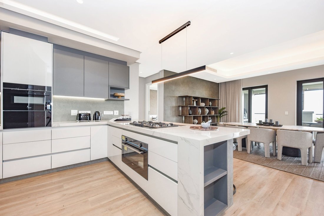 Apartment in Riverglen, Gauteng, South Africa 5 - 18977441