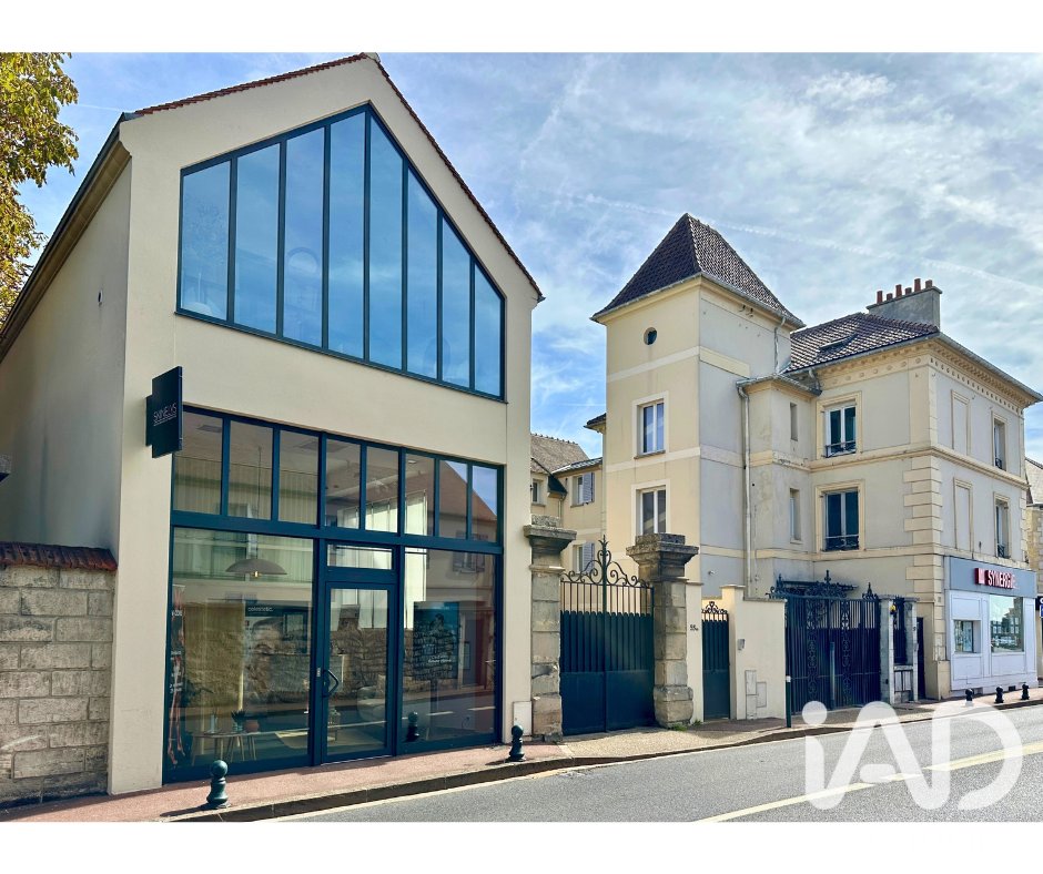 Nogent-Cassan, L'Isle-Adam, France 1 - 18979985