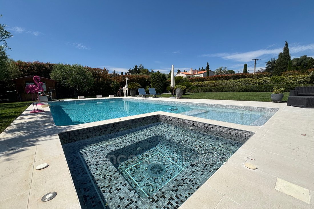 Villa in Centre du Village, La Colle-sur-Loup, France 5 - 18974214