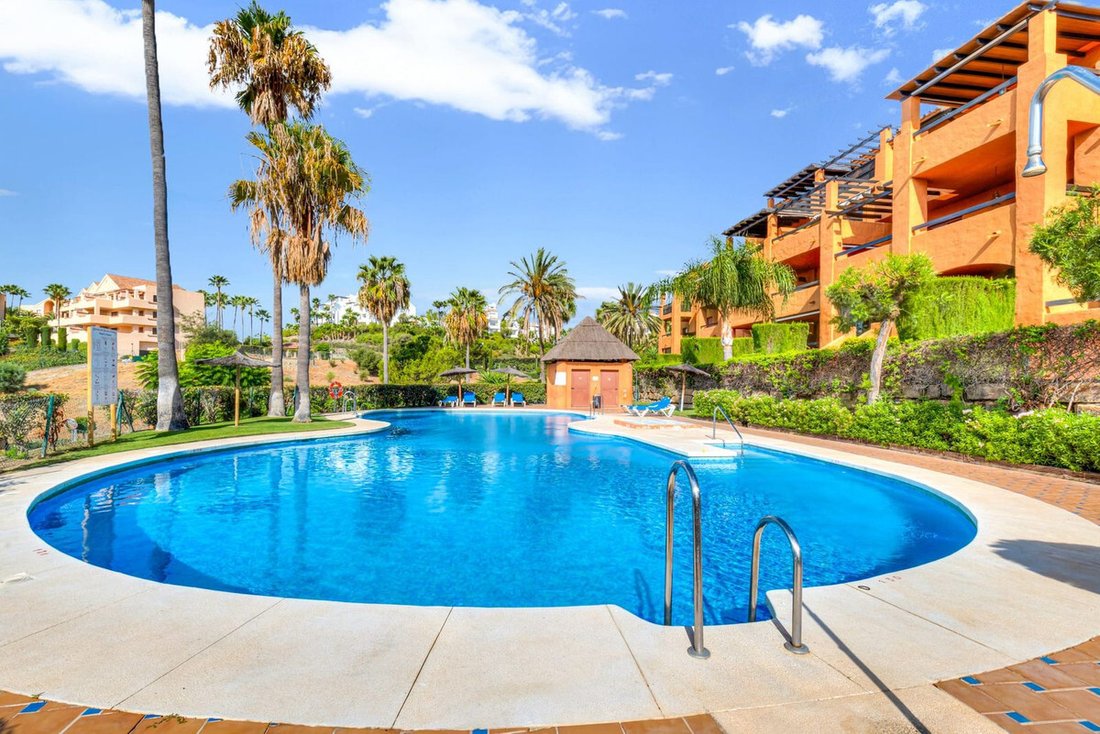Apartment in Benahavis, Andalusia, Spain 1 - 18981462