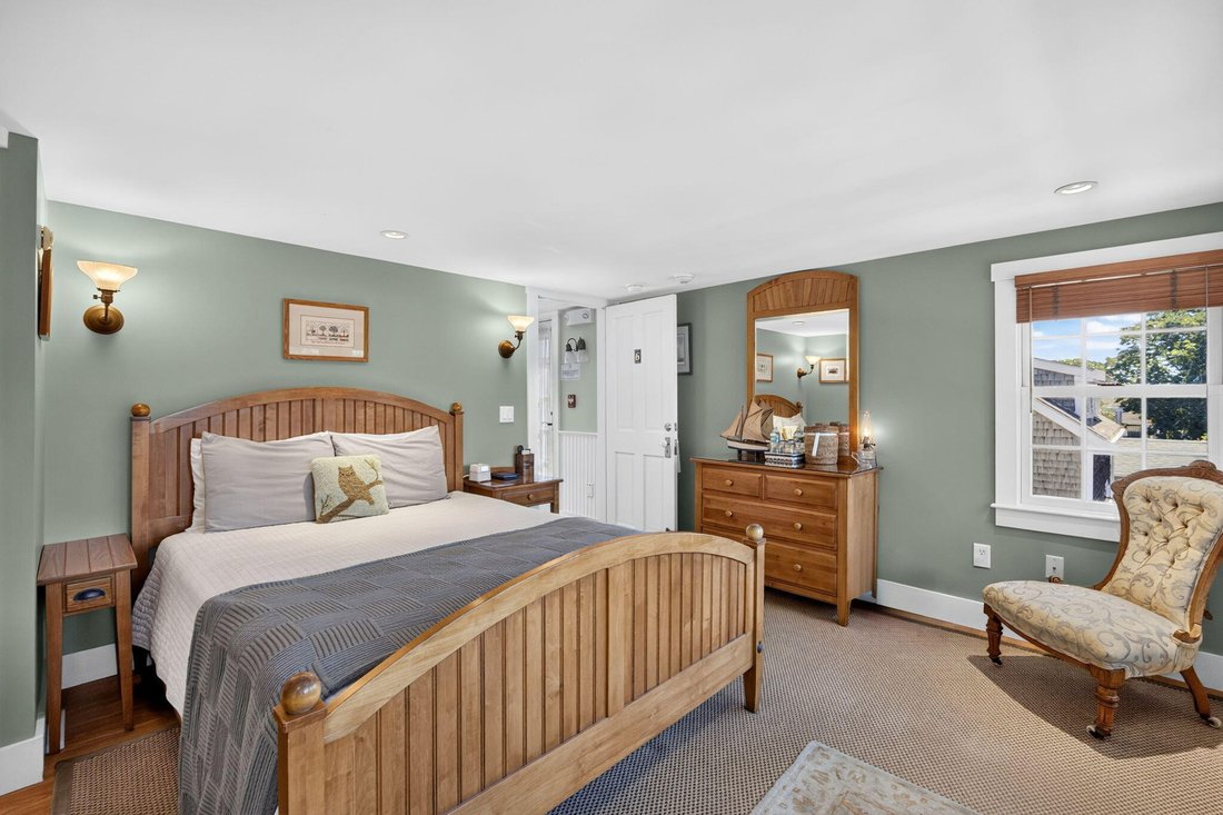 House in Provincetown, Massachusetts, United States 5 - 18960191