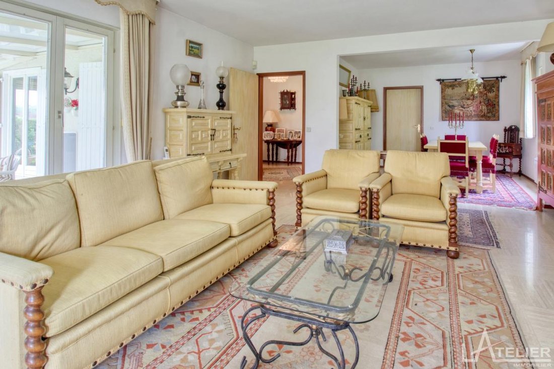 House in Chavenay, Ile-de-France, France 4 - 18966195