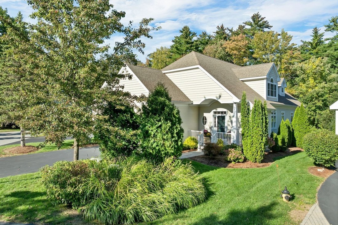 Condo in Bedford, New Hampshire, United States 1 - 18912179