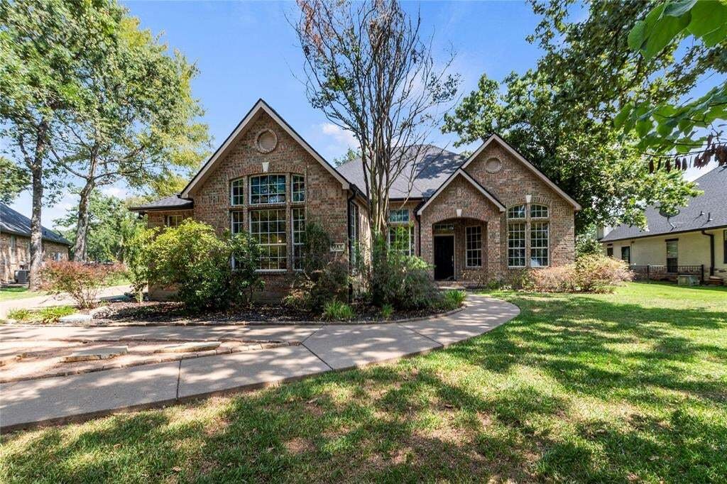 House in Gun Barrel City, Texas, United States 2 - 18970307