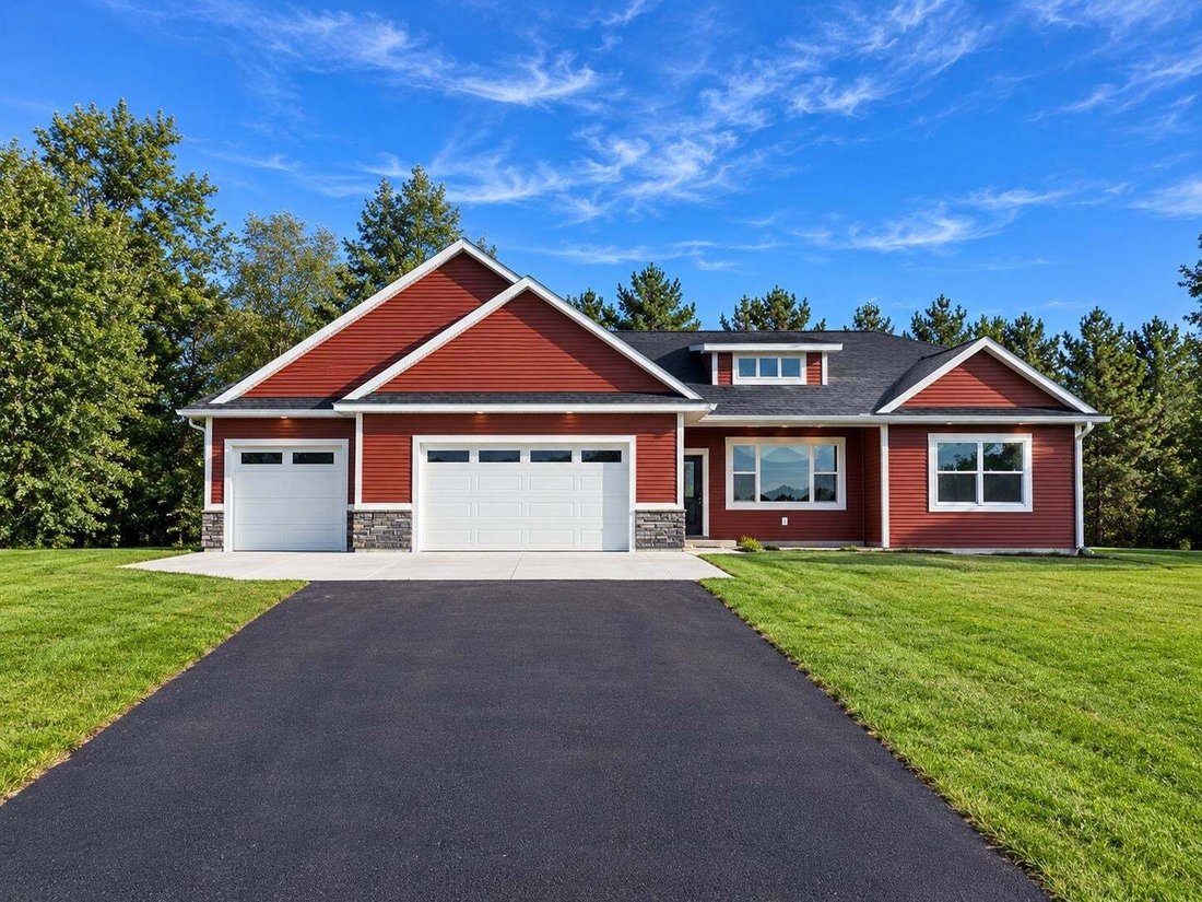 House in Garfield Township, Michigan, United States 1 - 18970146