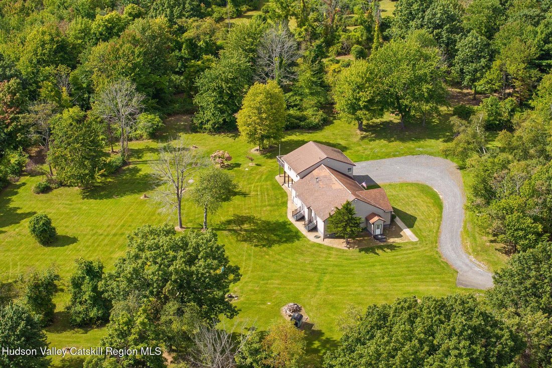 House in Hollowville, New York, United States 5 - 18968753