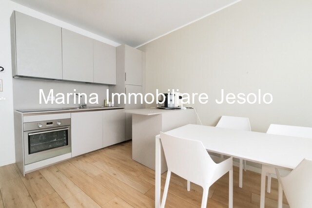 Apartment in Lido di Jesolo, Jesolo, Veneto 3 - 18971543