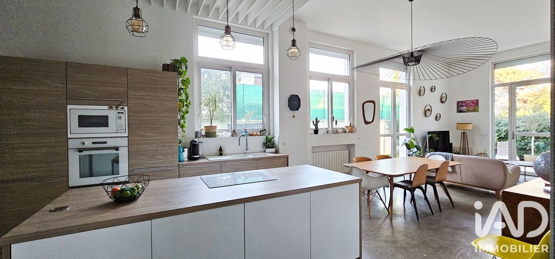 Apartment in Chatou, Ile-de-France, France 2 - 18979960
