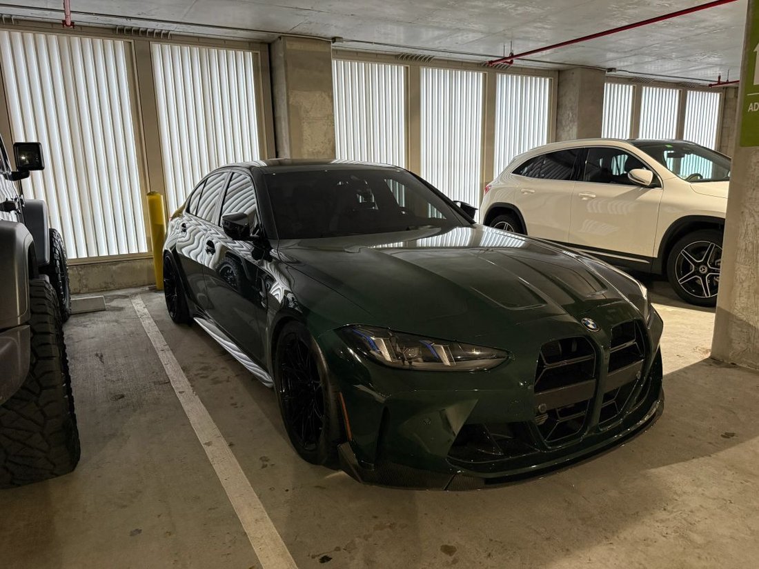 Sedan in Miami, FL, United States 2 - 18972312