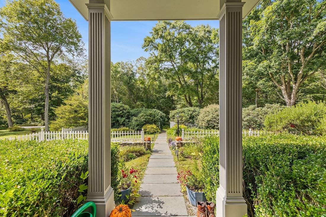House in Roxbury, Connecticut, United States 3 - 18980542