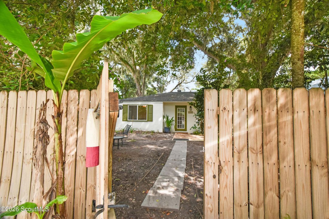House in St. Simons, Georgia, United States 2 - 18969142