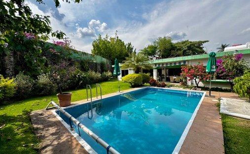 House in Jiutepec, Morelos, Mexico 1