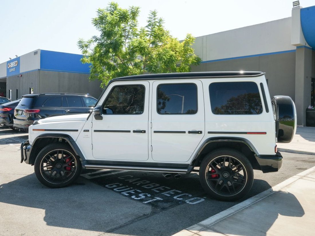 Suv in Costa Mesa, CA, United States 3 - 18944438