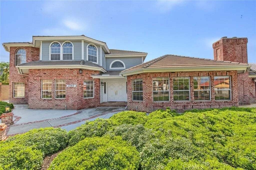 House in Colton, California, United States 1 - 18979058