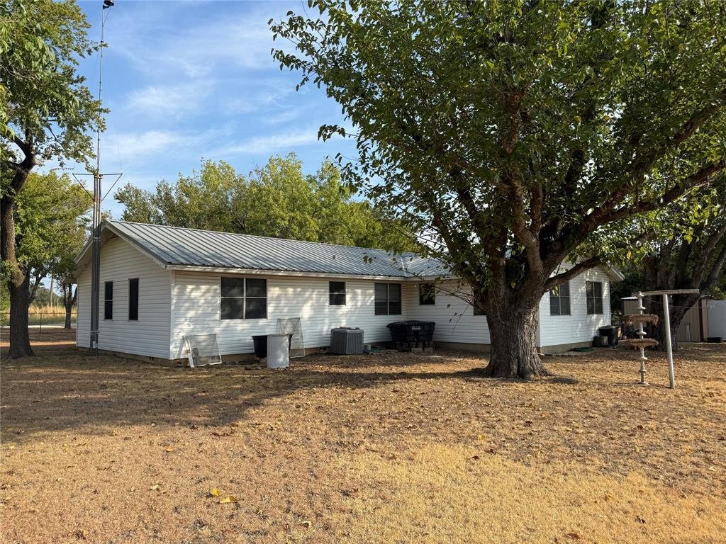 Farm Ranch in Meridian, Texas, United States 3 - 18979127