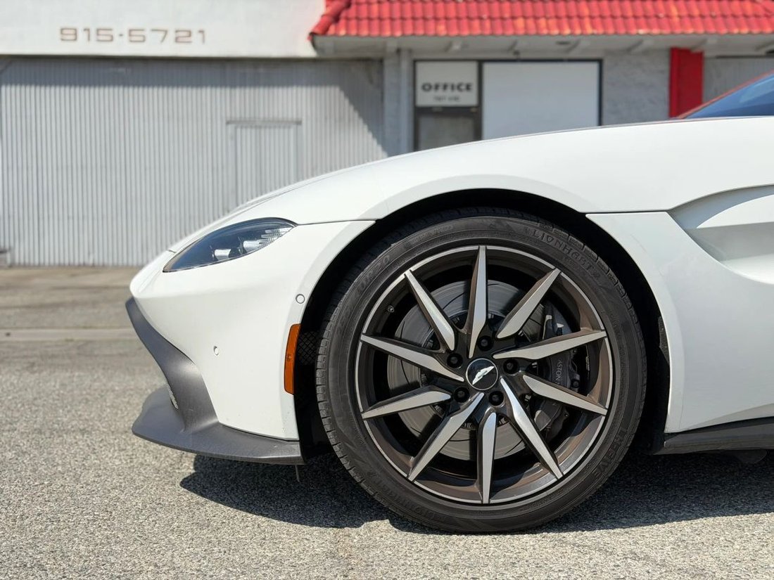 Coupe in Azusa, CA, United States 5 - 18972104