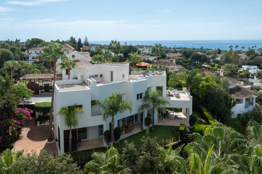 Villa in Marbella, Andalusia, Spain 3 - 18970704