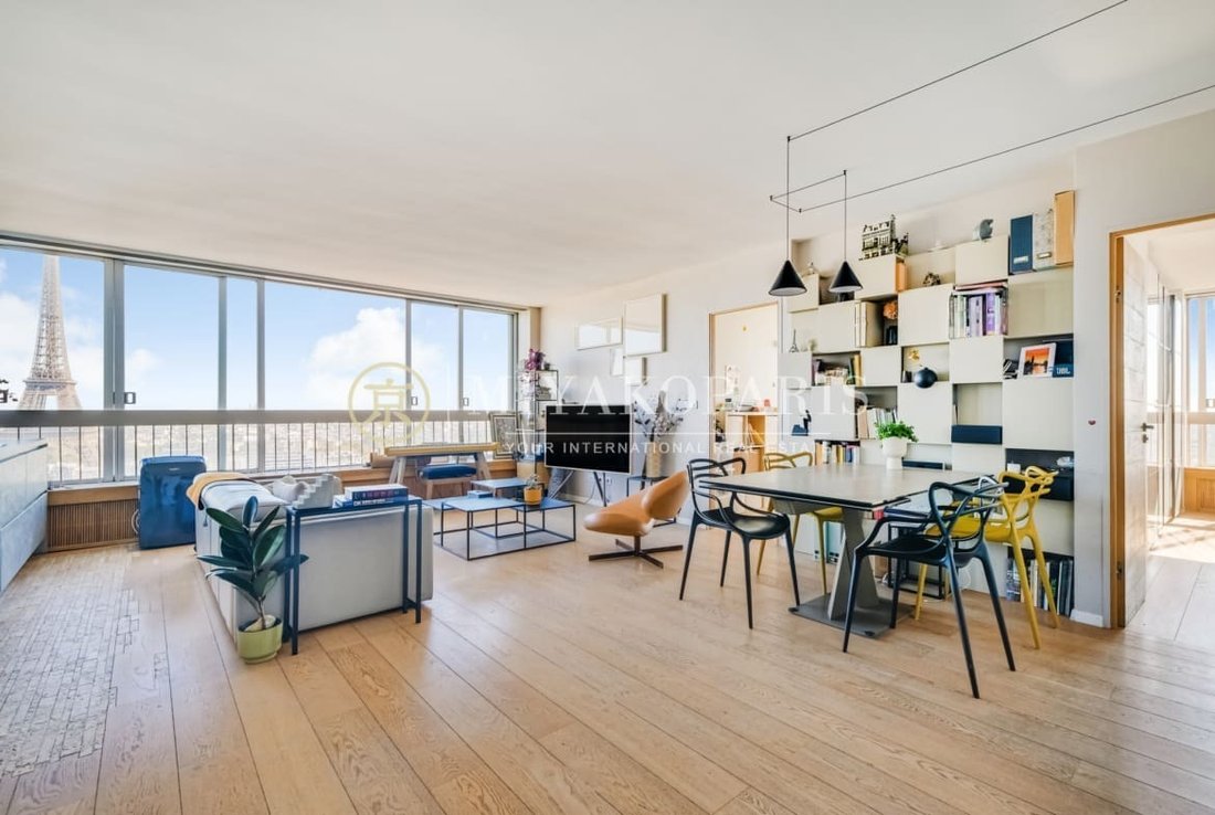 Apartment in Saint Lambert, Paris 15e Arrondissement, Paris 2 - 18971173