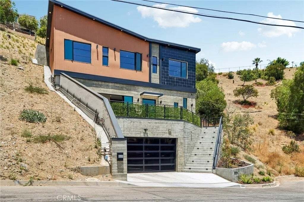 House in Los Angeles, California, United States 4 - 18970572