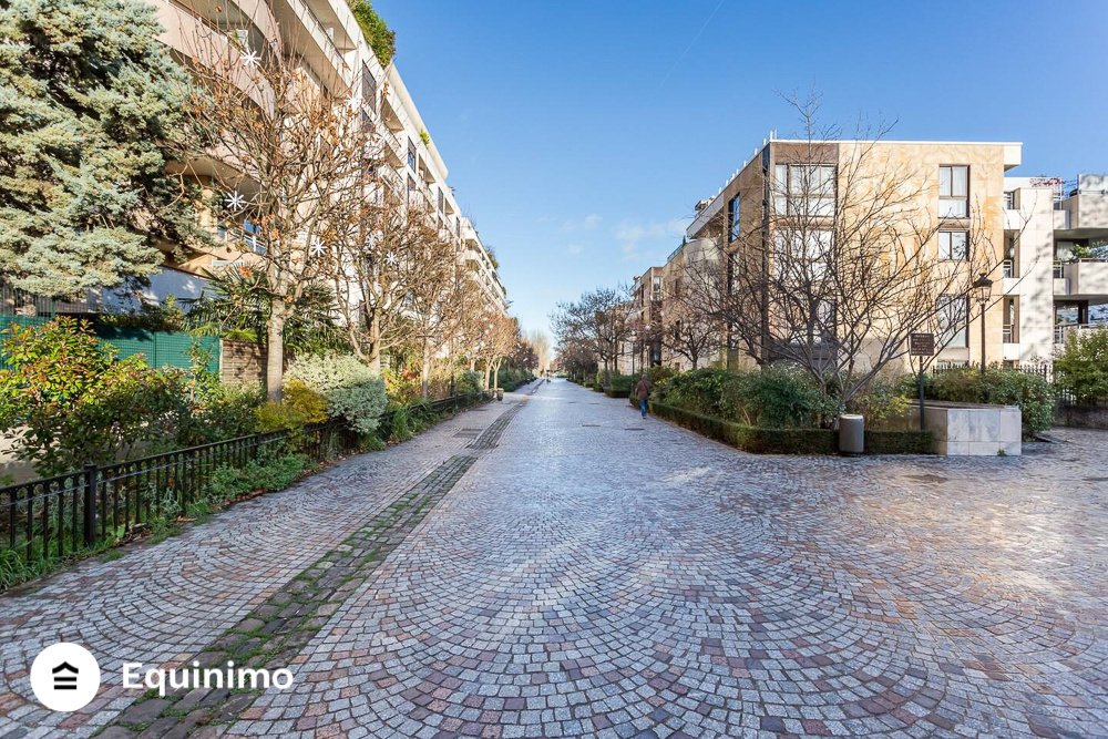 Apartment in La Plaine des Sablons, Neuilly-sur-Seine, France 4 - 18971149