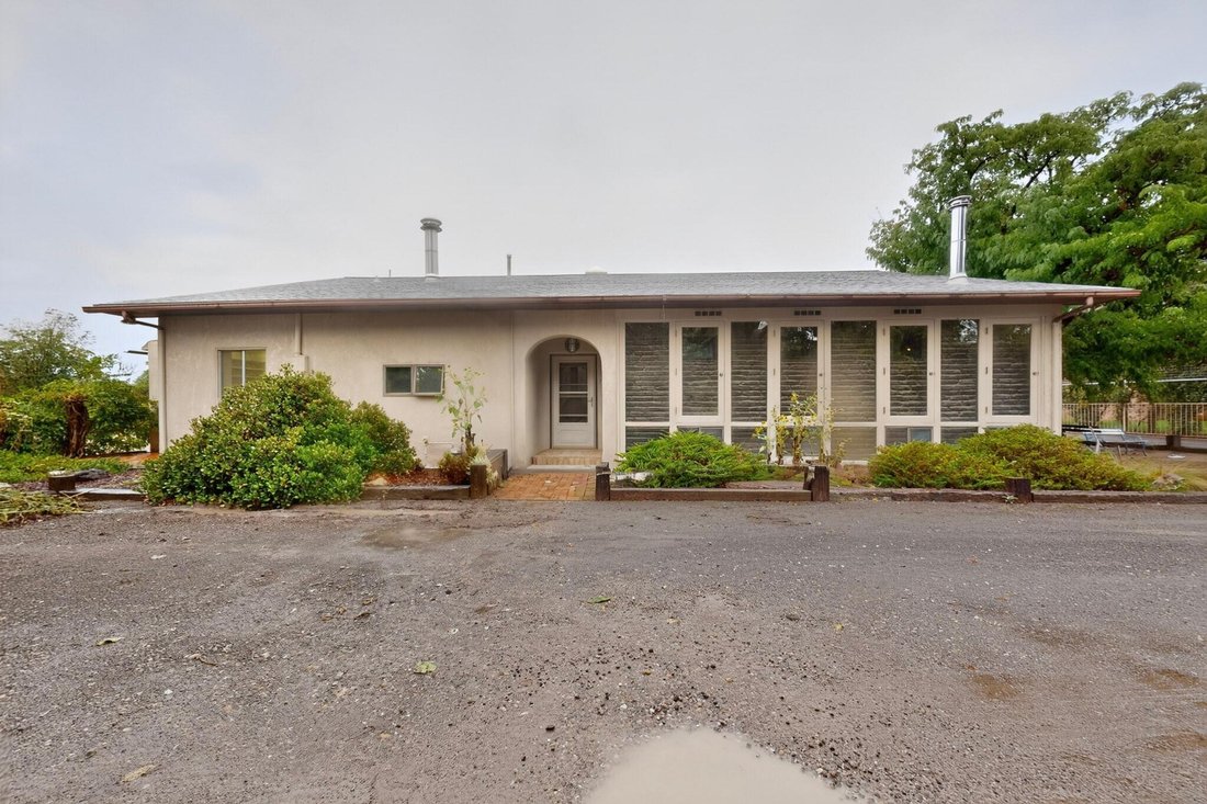 House in Albuquerque, New Mexico, United States 2 - 18945749