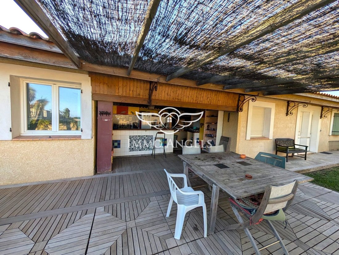 House in Centre Ville, Frontignan, France 5 - 18973072