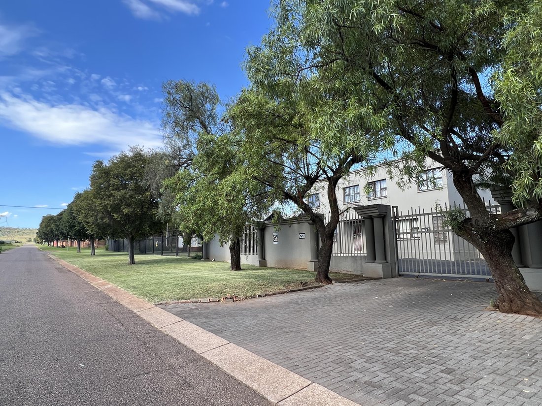 House in City of Tshwane Metropolitan Municipality, Gauteng, South Africa 3 - 18972418