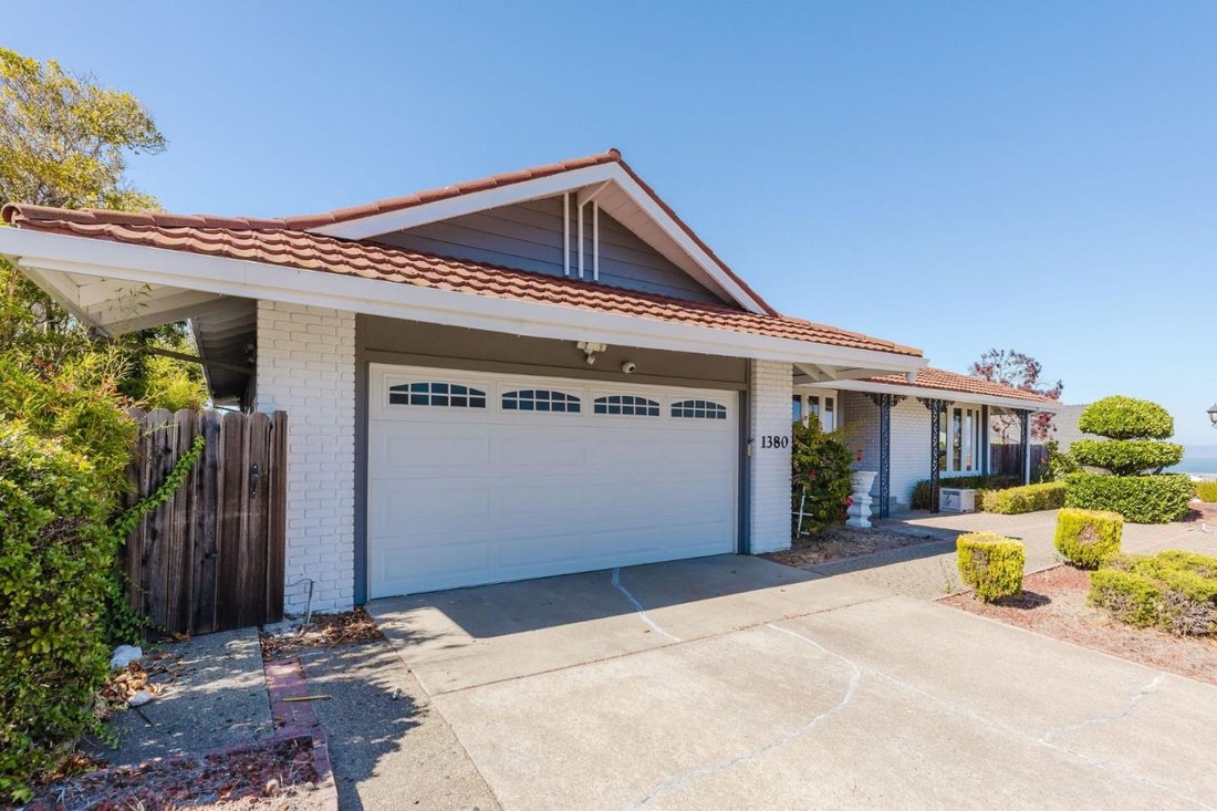 House in Millbrae, California, United States 4 - 18968732