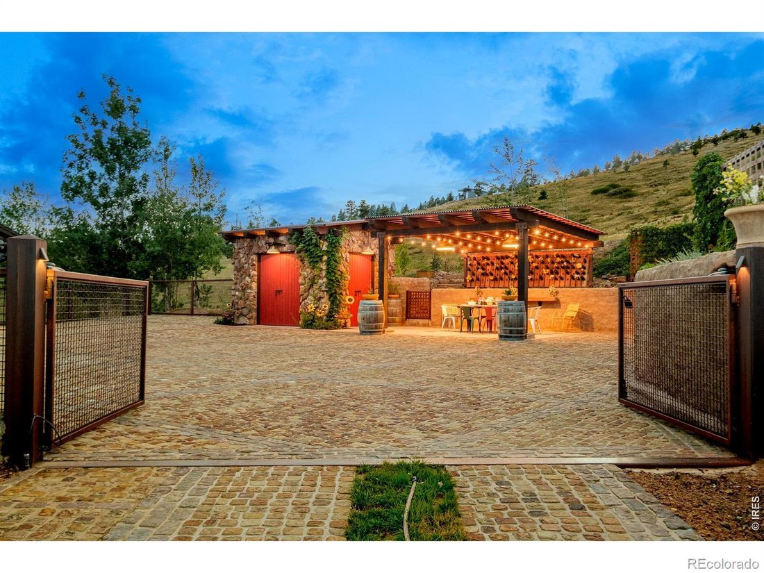 House in Boulder, Colorado, United States 3 - 18969109