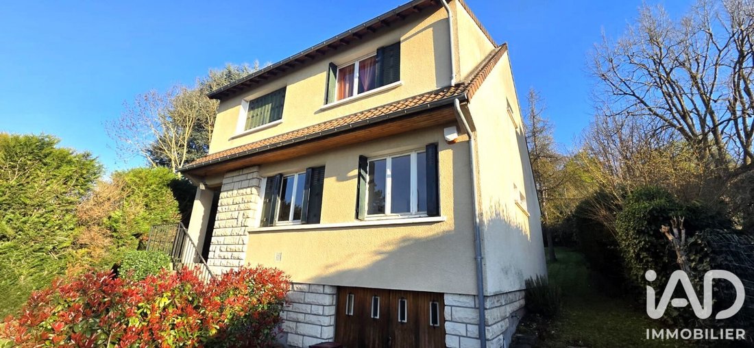 House in Marly-le-Roi, Ile-de-France, France 1 - 18979957