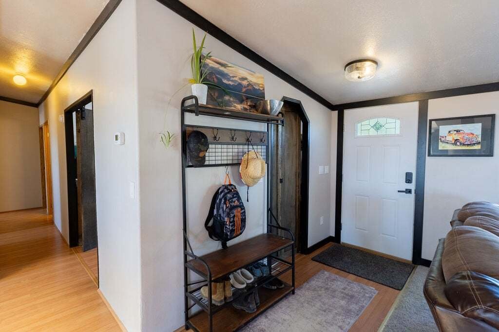 Laurel, Montana, United States 4 - 18970680