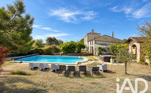 House in Cubnezais, Nouvelle-Aquitaine, France 1