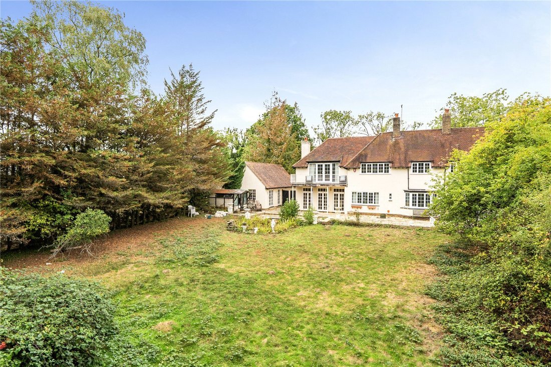 House in Cole Green, England 5 - 18976202