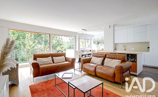 Apartment in L'Étang-la-Ville, Ile-de-France, France 1