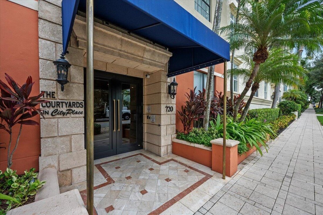 Condo in West Palm Beach, Florida, United States 2 - 18970094