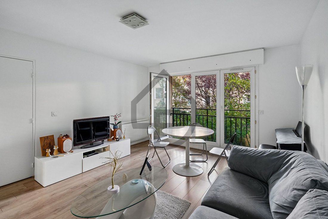 Apartment in Léon-Blum Folie-Regnault, Paris 11e Arrondissement, Paris 1 - 18966051