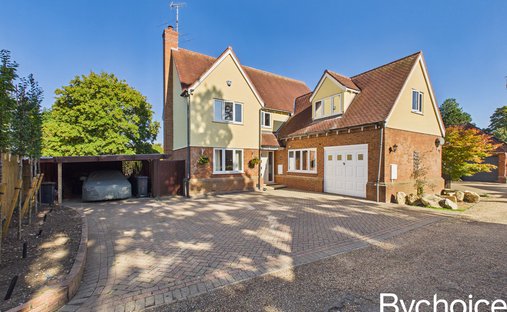 House in Steeple Bumpstead, England 1