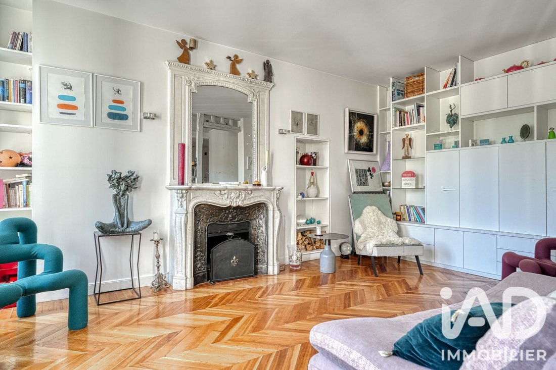 Apartment in Saint Gervais, Paris 4e Arrondissement, Paris 2 - 18979993
