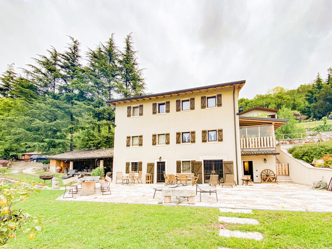 Country House in Caprino Veronese, Veneto, Italy 2 - 18965680