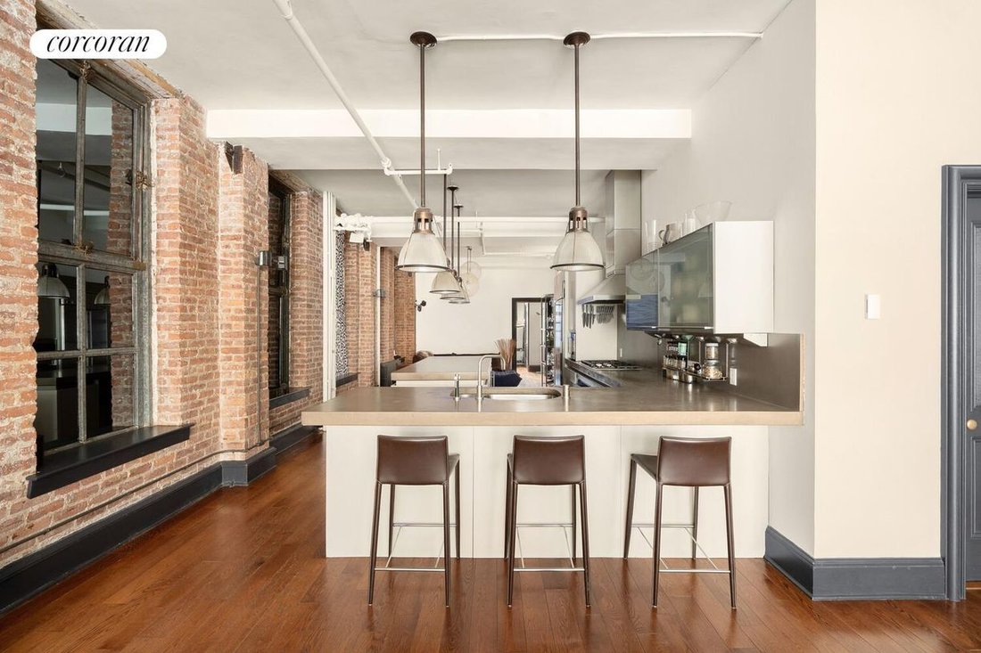 Co Op in New York, New York, United States 5 - 18855499