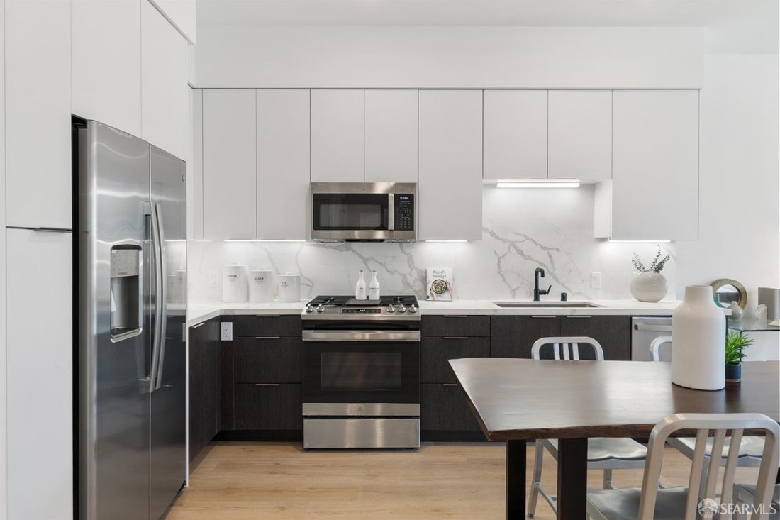 Condo in San Francisco, California, United States 3 - 18975037