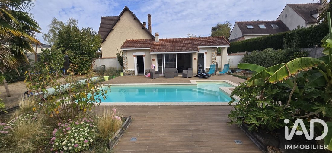 House in Villemoisson-sur-Orge, Ile-de-France, France 2 - 18979984